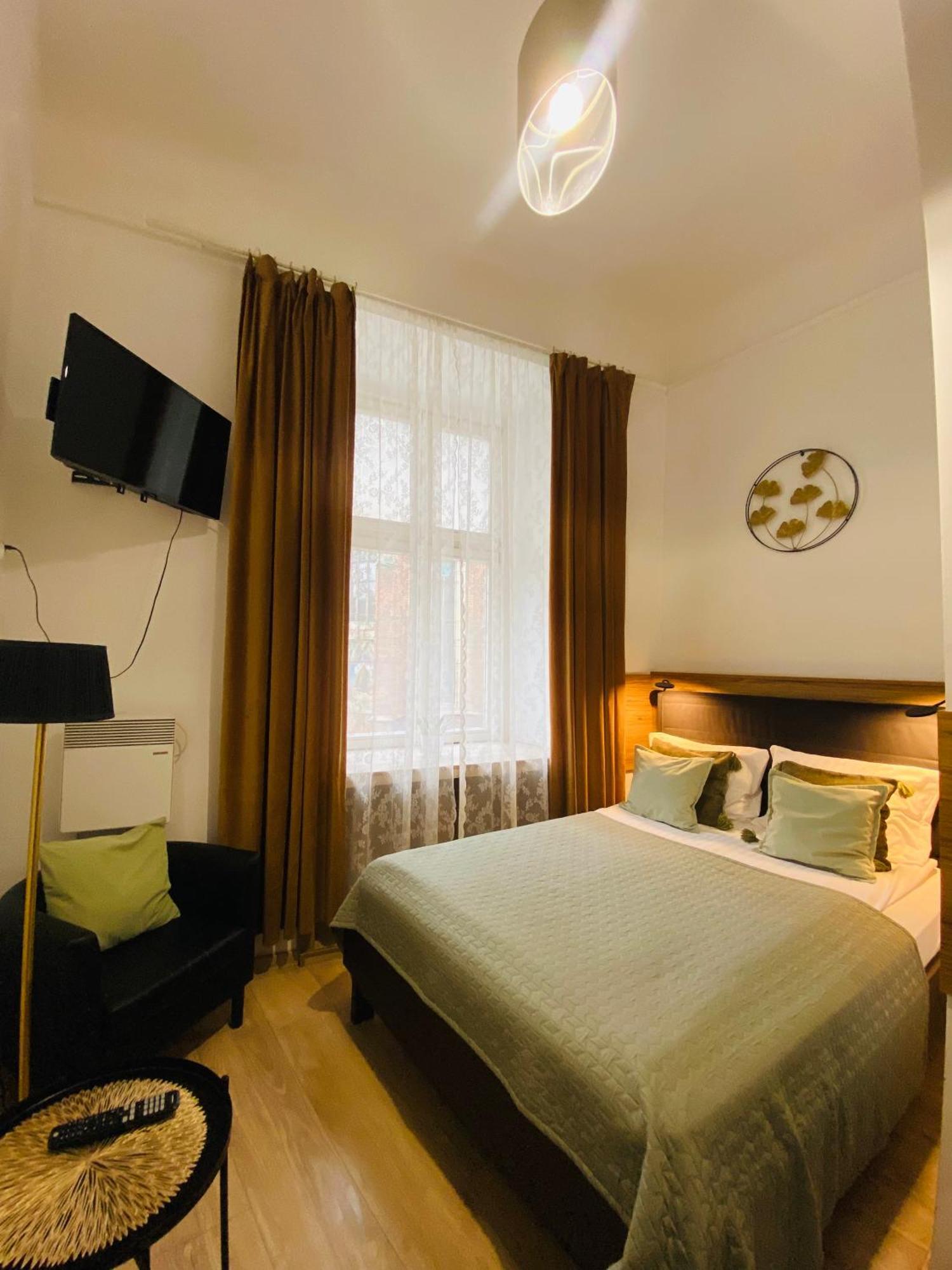 Krakow Apartments & Rooms エクステリア 写真